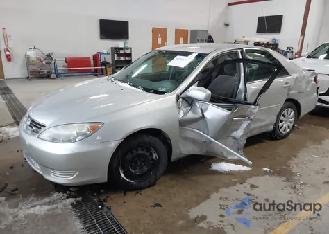 2006 Toyota Camry Le из США, поврежденный, VIN 4T1BE32K56U738433